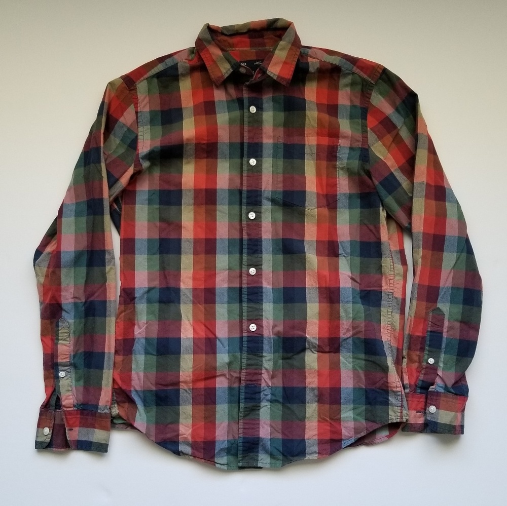 GAP Men's Button-Down Dress Shirt